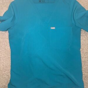 FIGS women’s teal V-Neck scrub top and jogger bottoms